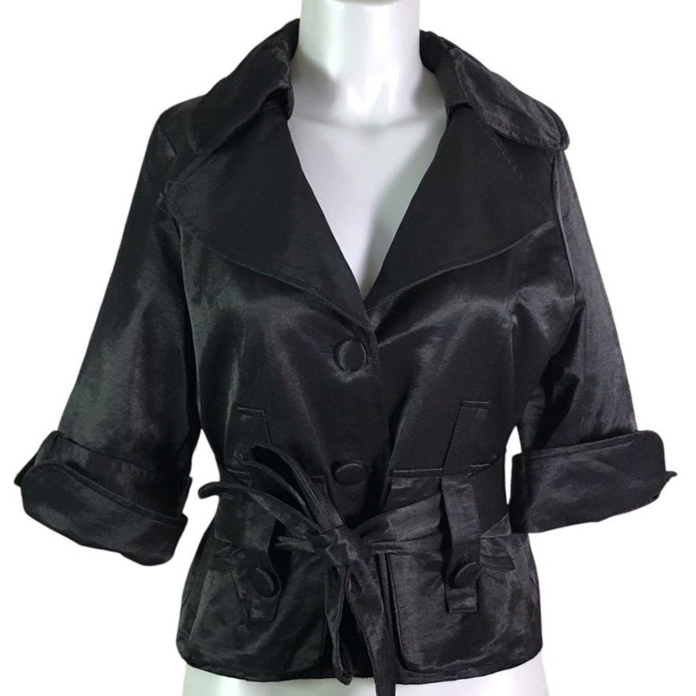 LUII BLACK SATIN CROPPED‎ TRENCH JACKET